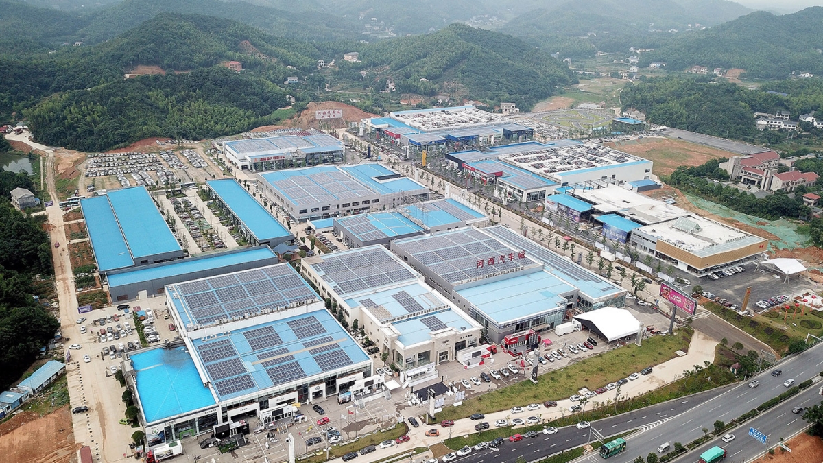 湖南省長(zhǎng)沙市河西汽車(chē)城屋頂分布式發(fā)電項(xiàng)目